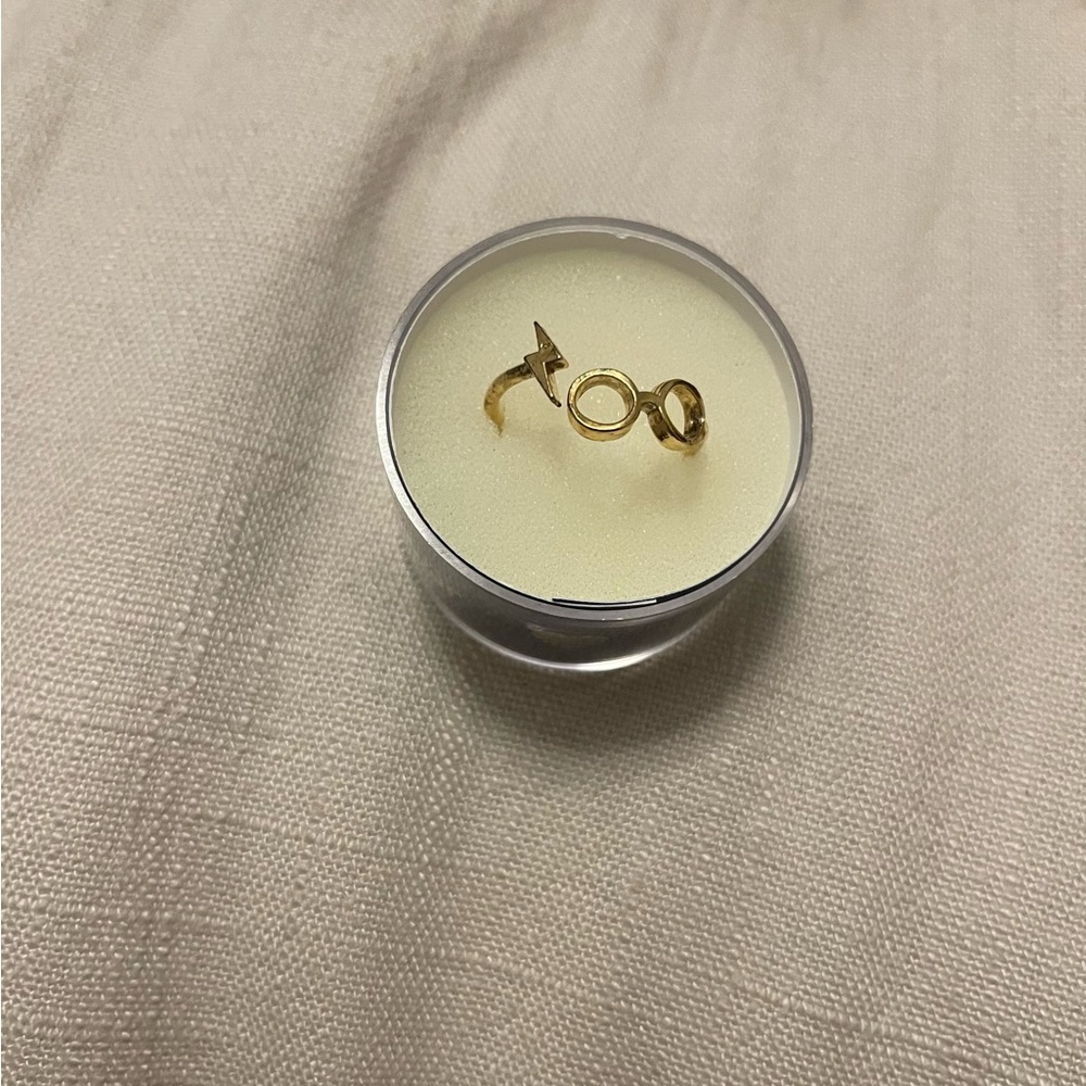 Alex + Ani. Gold Harry potter glasses + scar ring